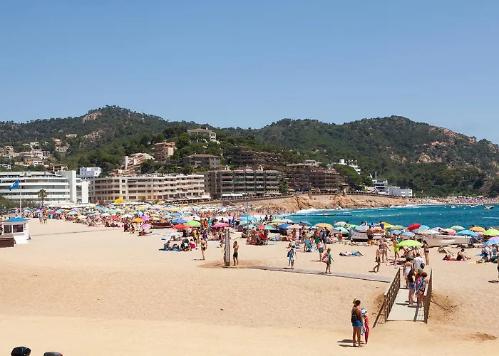 Apartment Lets Holidays Amazing Triplex Sea Views In Tossa *