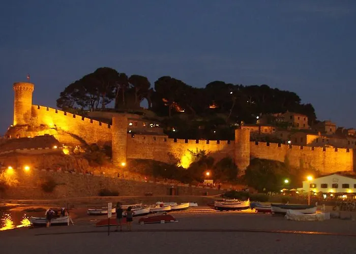 Appartamento Lets Holidays Amazing Triplex Sea Views In Tossa *