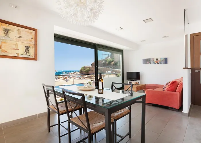 Lets Holidays Amazing Triplex Sea Views In Tossa Appartamento