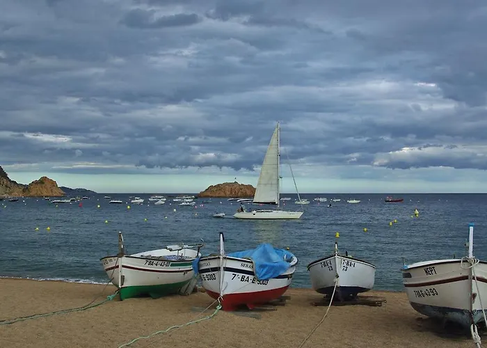 Lets Holidays Amazing Triplex Sea Views In Tossa Appartamento