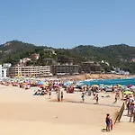 Apartment Lets Holidays Amazing Triplex Sea Views In Tossa *